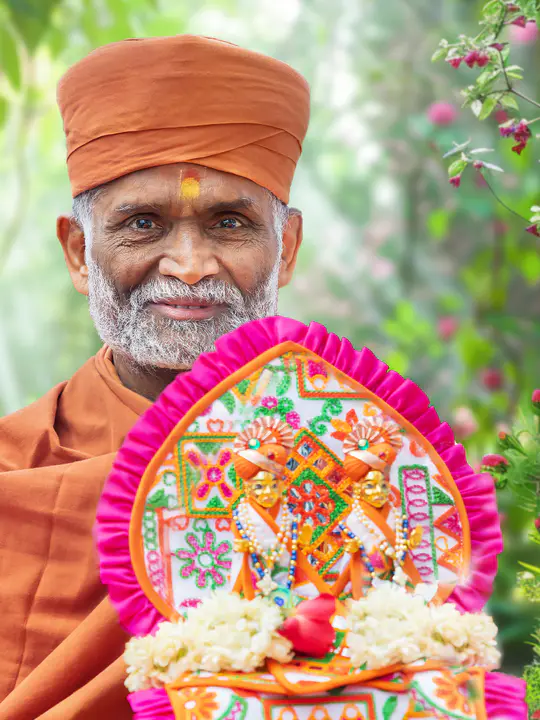 HDH Prabodhjivan Swamiji Maharaj during a spiritual retreat
